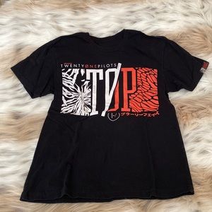 Twenty One Pilots band T-shirt
